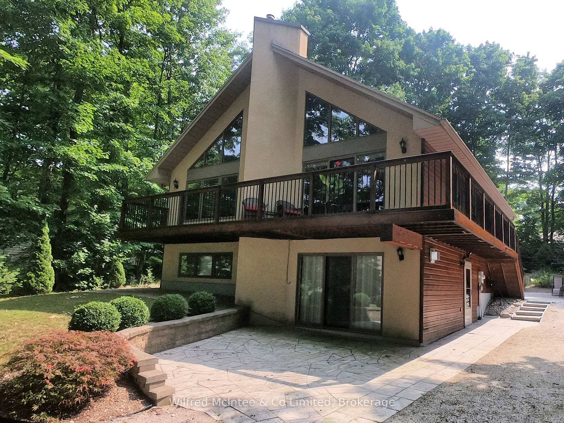 LOCATION and VALUE ! This property is well built, well maintained and so ready to be enjoyed as a family cottage or full time home.