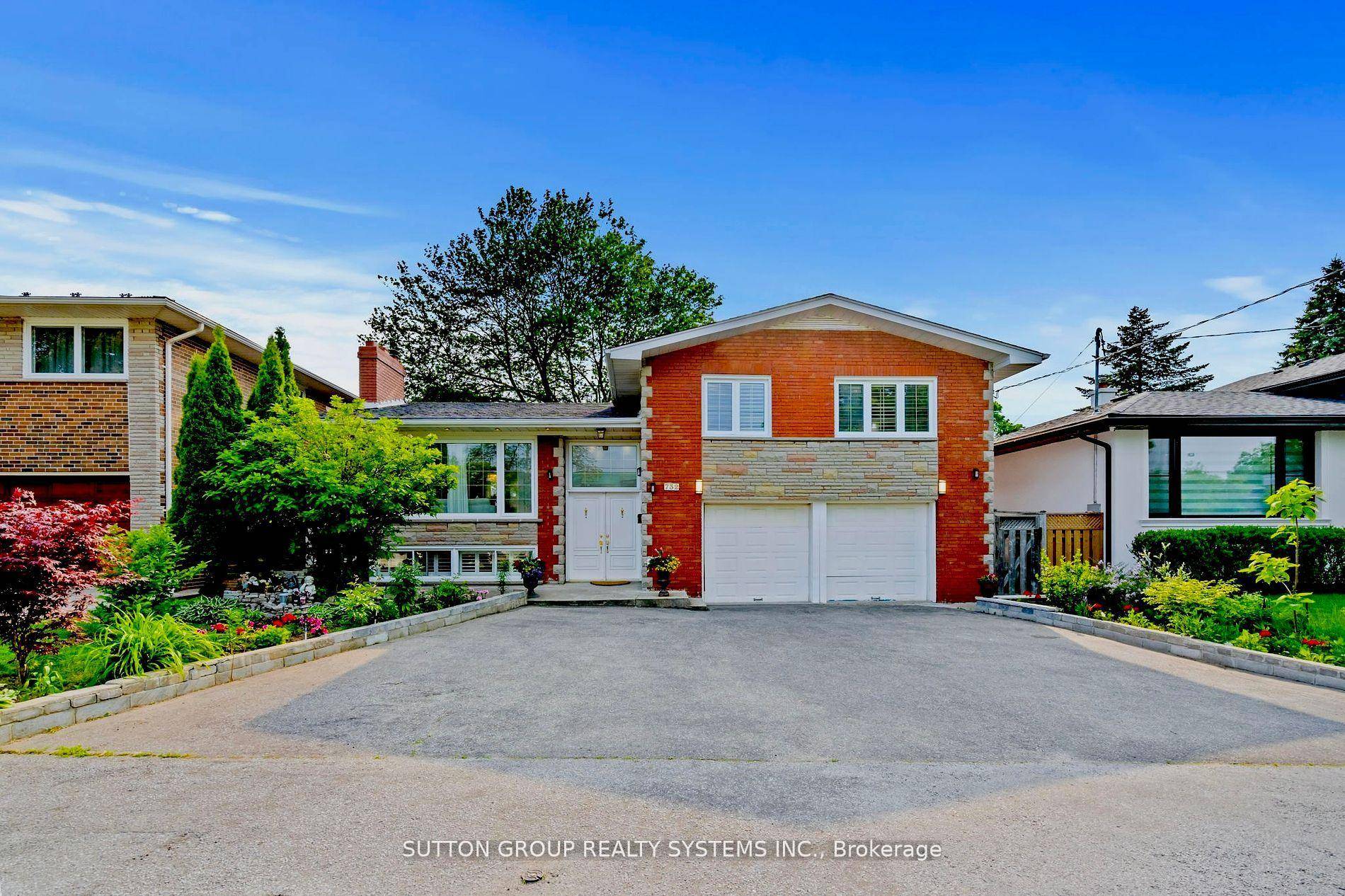 Looking for the perfect home for your growing family ?