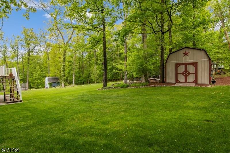 Located in the desirable Painted Forest neighborhood, 3 bedroom, 1.