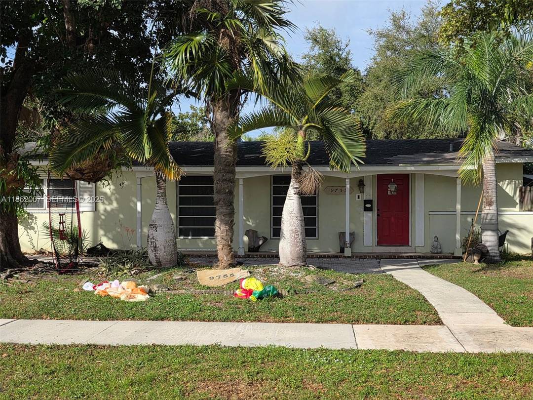 BACK ON THE MARKET ! 3BD 2BA home in desirable Palmetto Bay on a spacious lot.