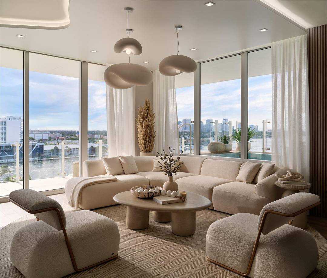 Welcome to Indigo Residence 804, an exceptional turnkey home at the iconic Pier Sixty Six Residences.