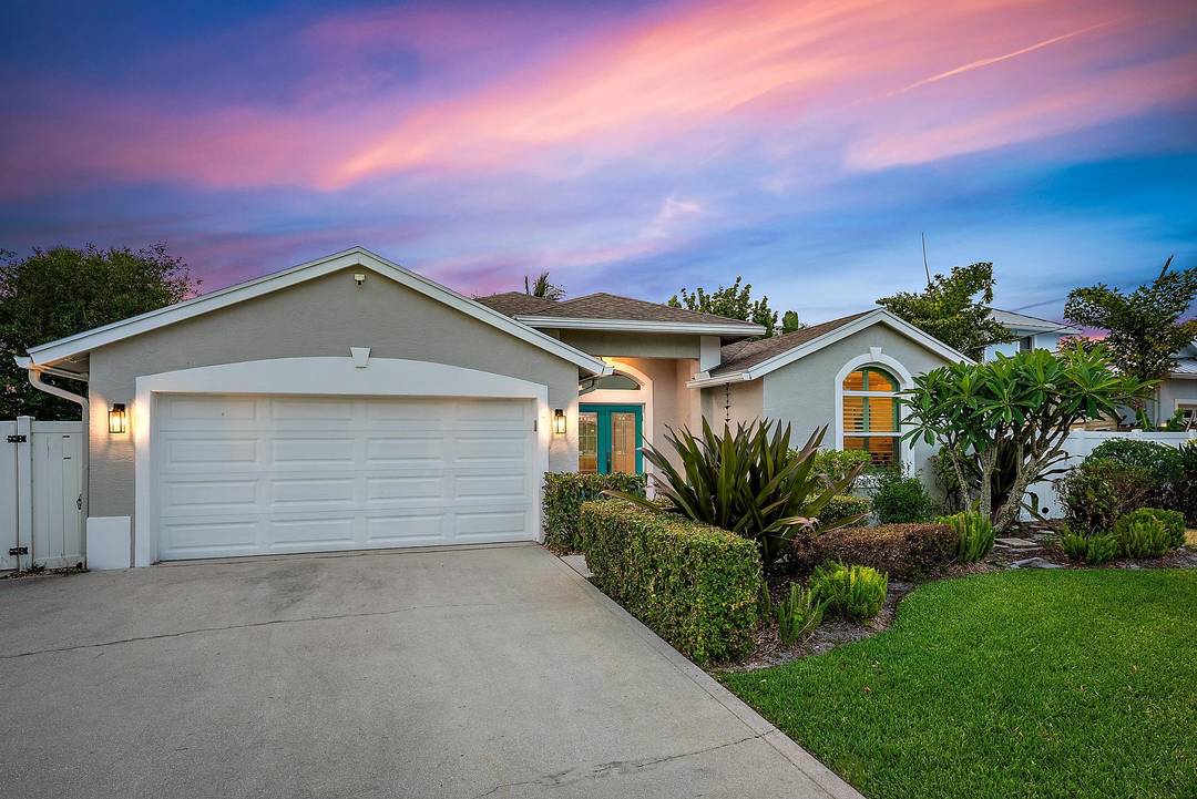 Beautifully renovated and fully furnished 3 bedroom, 2 bathroom single family pool home on a large corner lot in the heart of Jupiter.