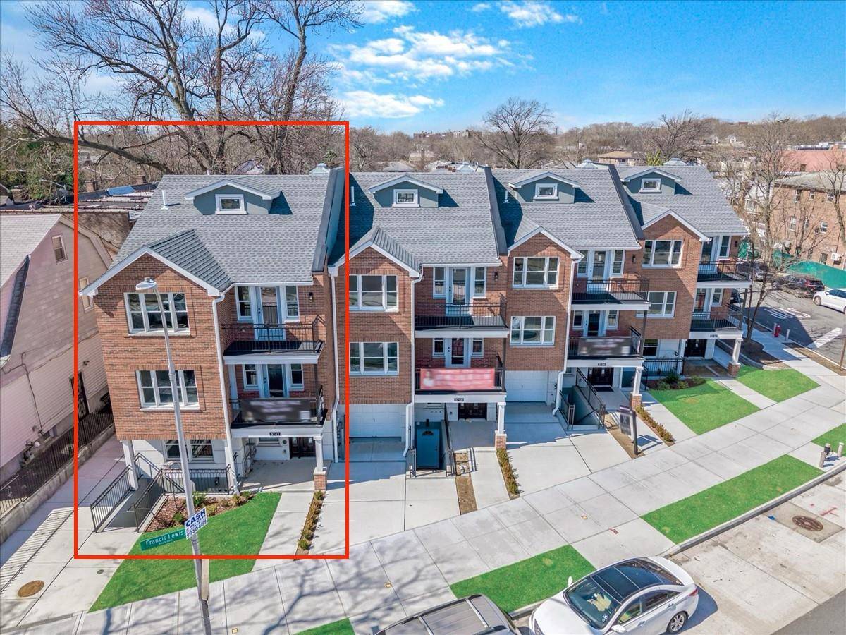 Income Producing Property in the Heart of Bayside !