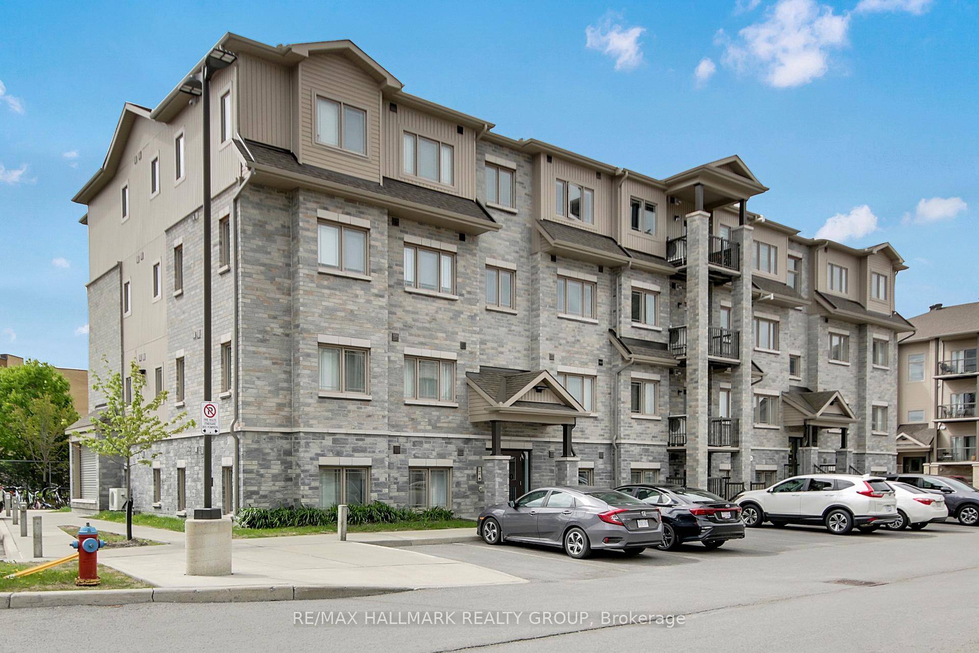 Welcome 340 Tribeca, This beautifully maintained 2 bed 2 bath unit offers bright, spacious apartment style living with numerous upgrades throughout.