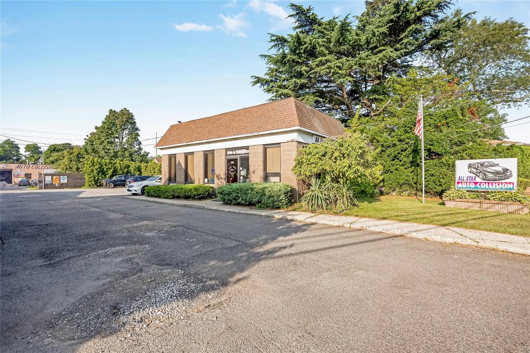 Magnificent opportunity, commercial property, zoned Business D, existing auto body repair shop on premises, established for over 69 years, 4, 500 sq ft, 12 car body shop, 5 lifts, 9 ...