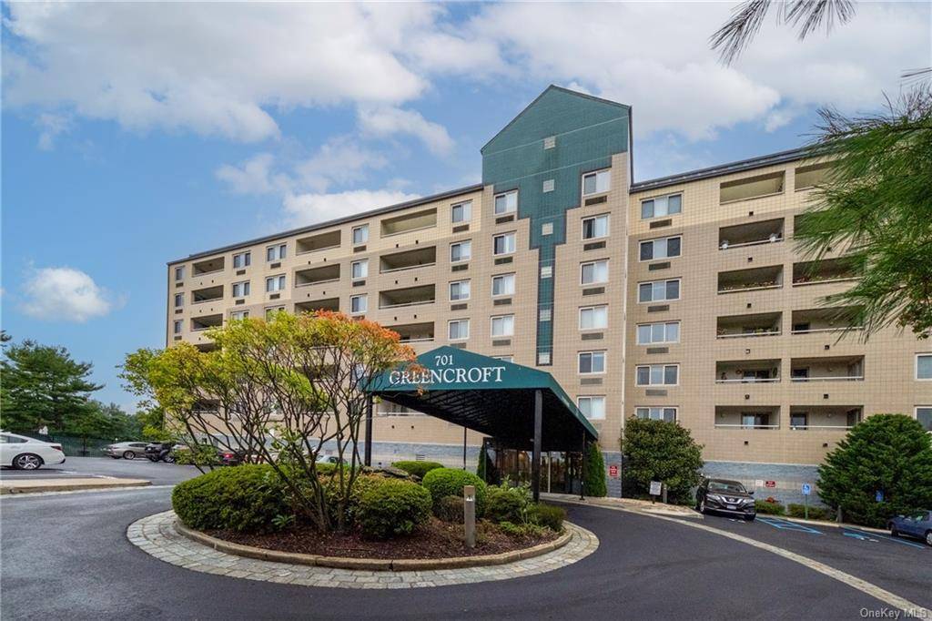 REDUCED FOR IMMEDIATE OCCUPANCY !
