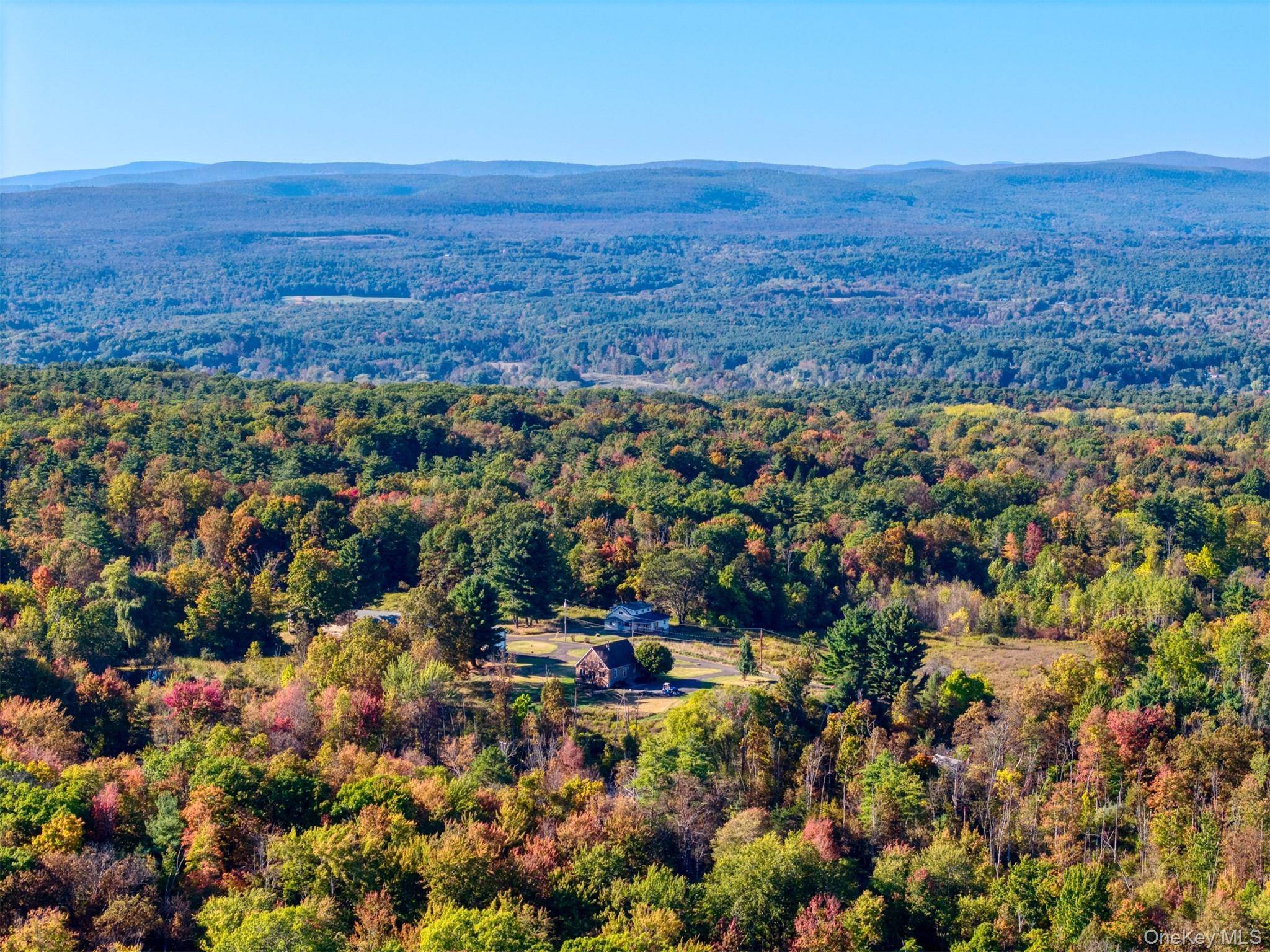 Extraordinary Investment amp ; Lifestyle Opportunity at the Foot of the Shawangunks.