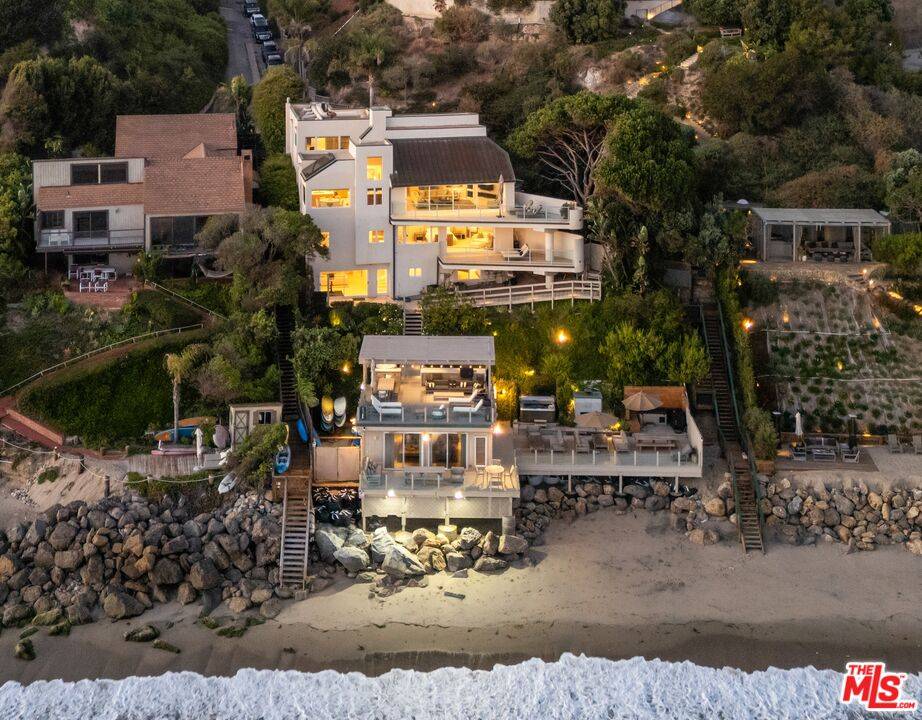 28026   Sea Lane Dr 4BR Malibu La