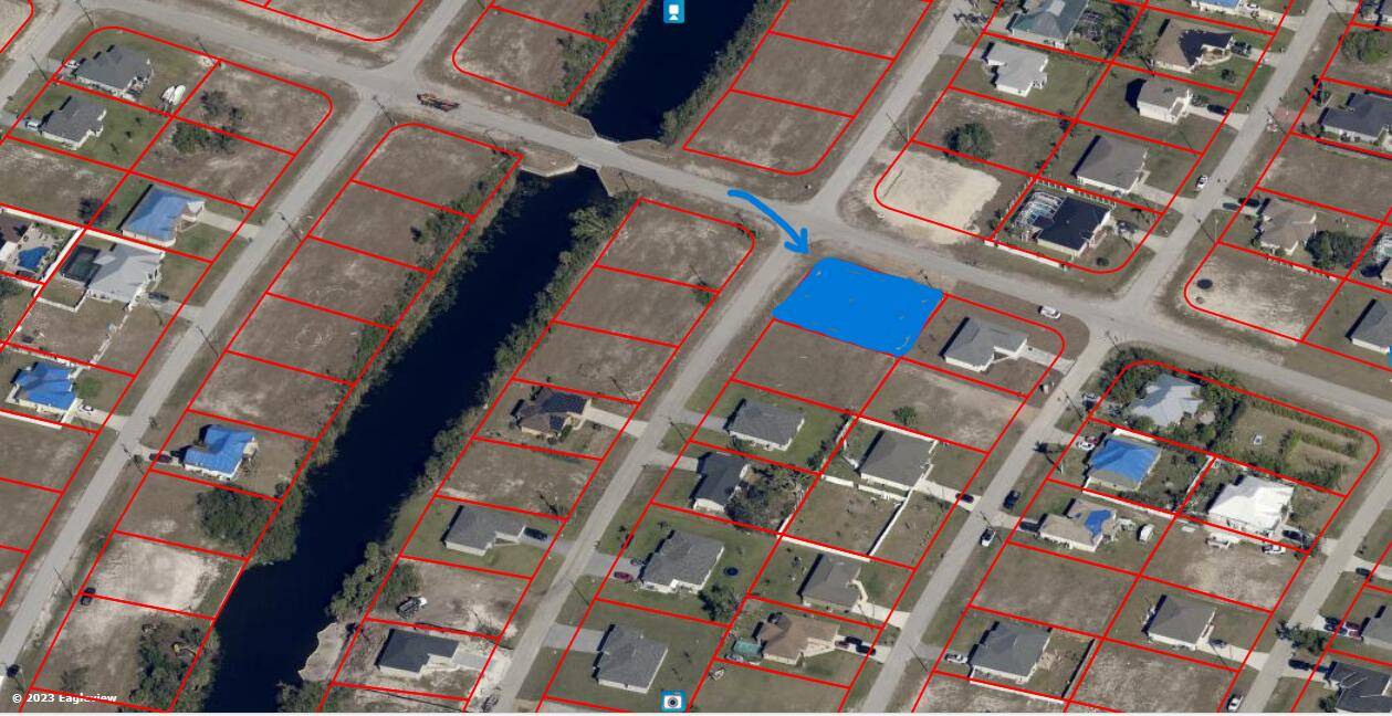 Build your dream home on this corner lot, or just invest now for your future dream home in one of the fastest growing communities in Florida.