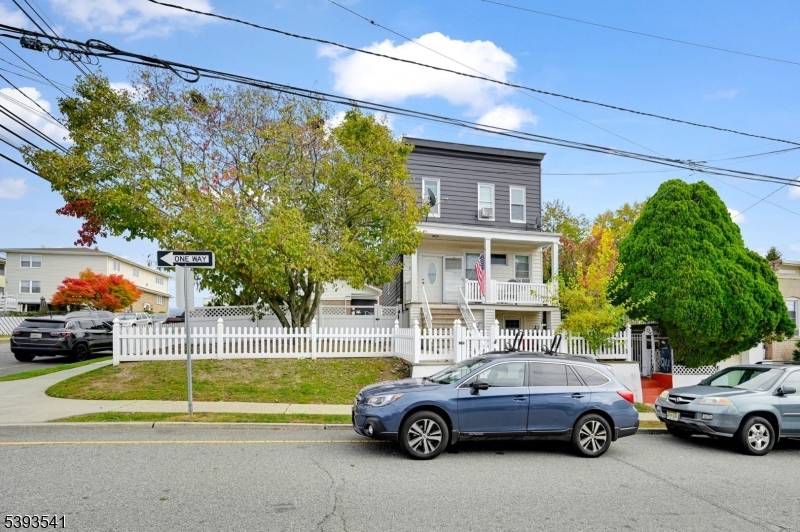 PRIME 2 FAMILY INVESTMENT OPPORTUNITY IN GARFIELD, NJ !