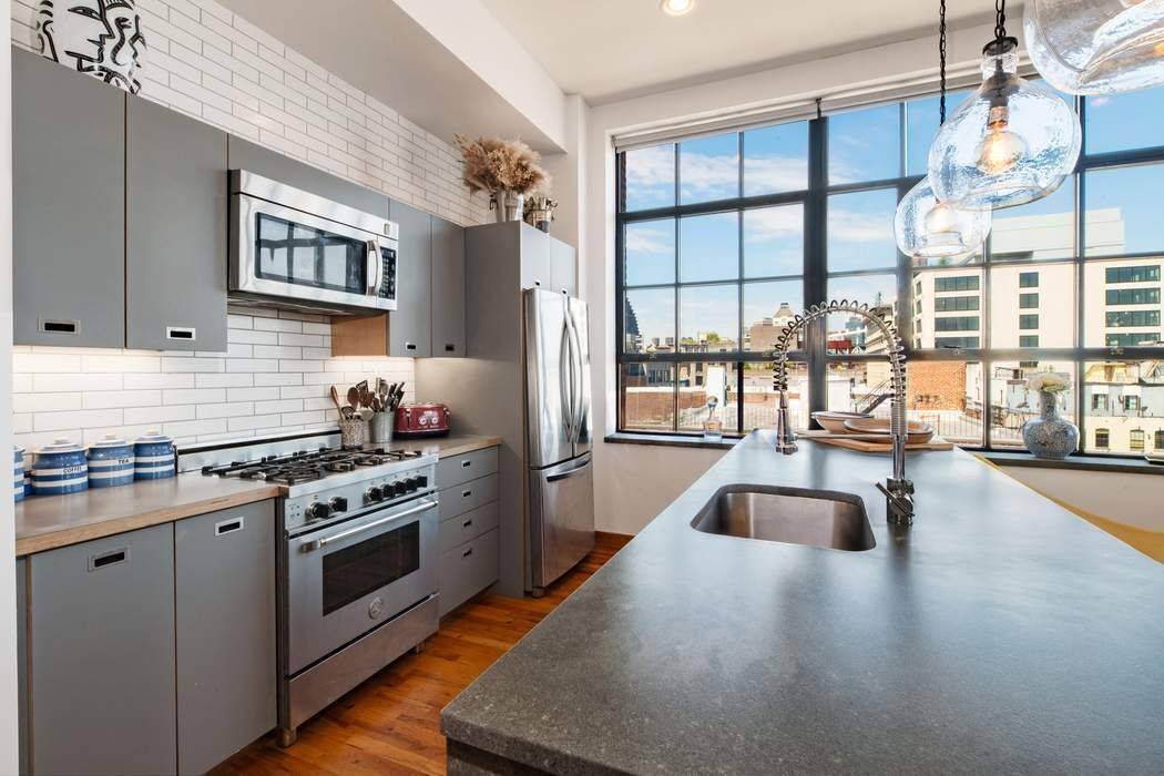 Prime penthouse loft apartment in Dumbo s old Kirkman soap factory.