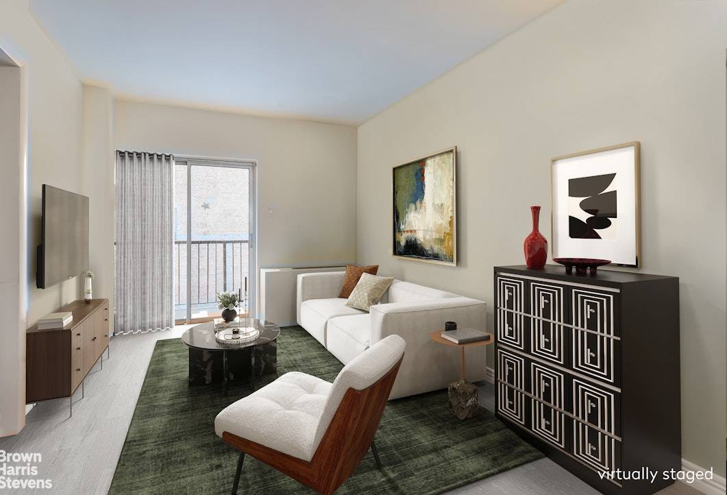 Iconic address meets private balcony living Nestled at the crossroads of the meatpacking district, West village and Chelsea ; this 572sf, one bedroom one bathroom condo with a private balcony ...