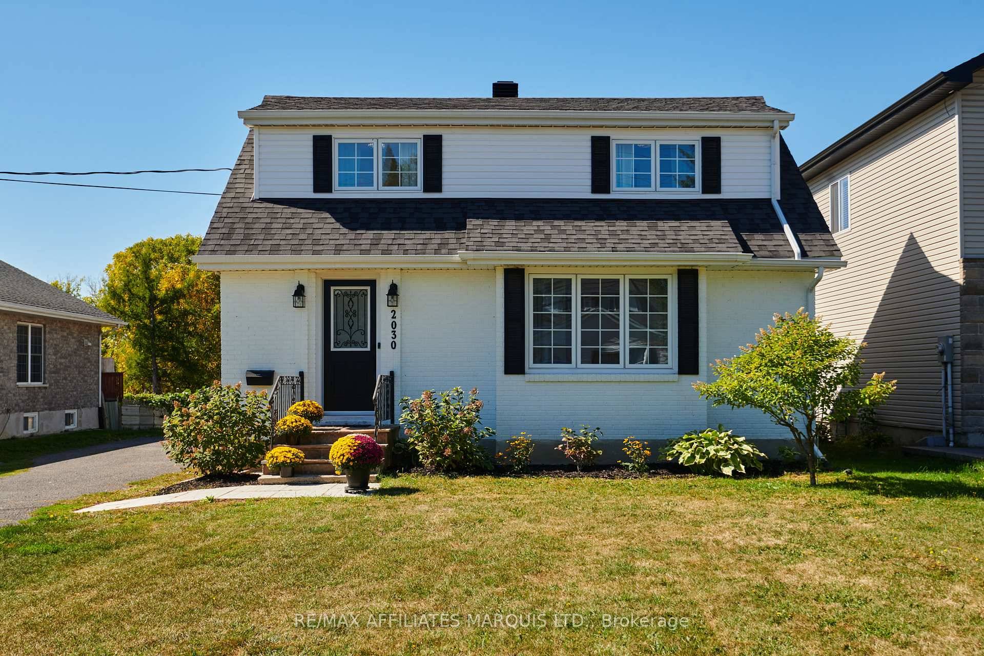 Step into this beautifully renovated 2 storey home, with fresh, updated finishes.