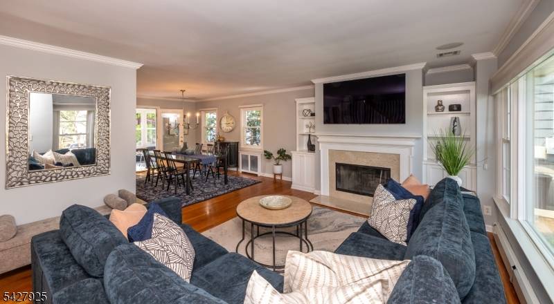 Located in Maplewood's sought after College Hill neighborhood, 32 Yale Street is a 4 bedroom, 2 1 2 bath split level offering a flexible, multi level layout, a true primary ...