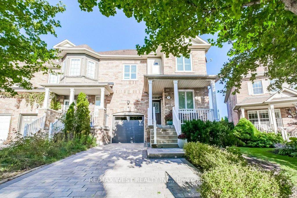 Stunning and newly renovated end unit town house nestled on a family friendly crescent.
