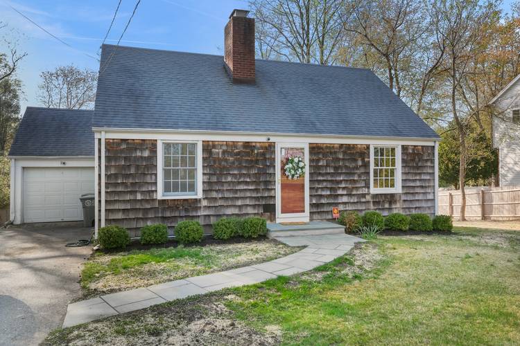 Charming, 4 Bed 2 Bath freshly painted Cape near schools, the Noroton Heights train station, dining and shopping.