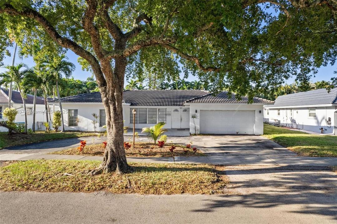 Exclusively located in the prestigious Cloisters of Emerald Hills in Hollywood, FL, this legal 4 bedroom, 3 bath home sits on a nearly 10K sqft lot.