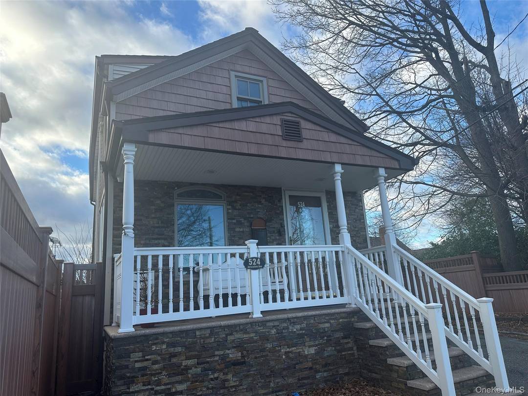 Prime Location 3 4 Bedrooms and 2 Full New Bathrooms, Living Room, New Quartz Stone Counter Top.