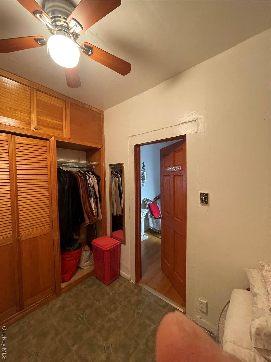 Bright and well maintained co op apartment featuring a simple and functional layout.