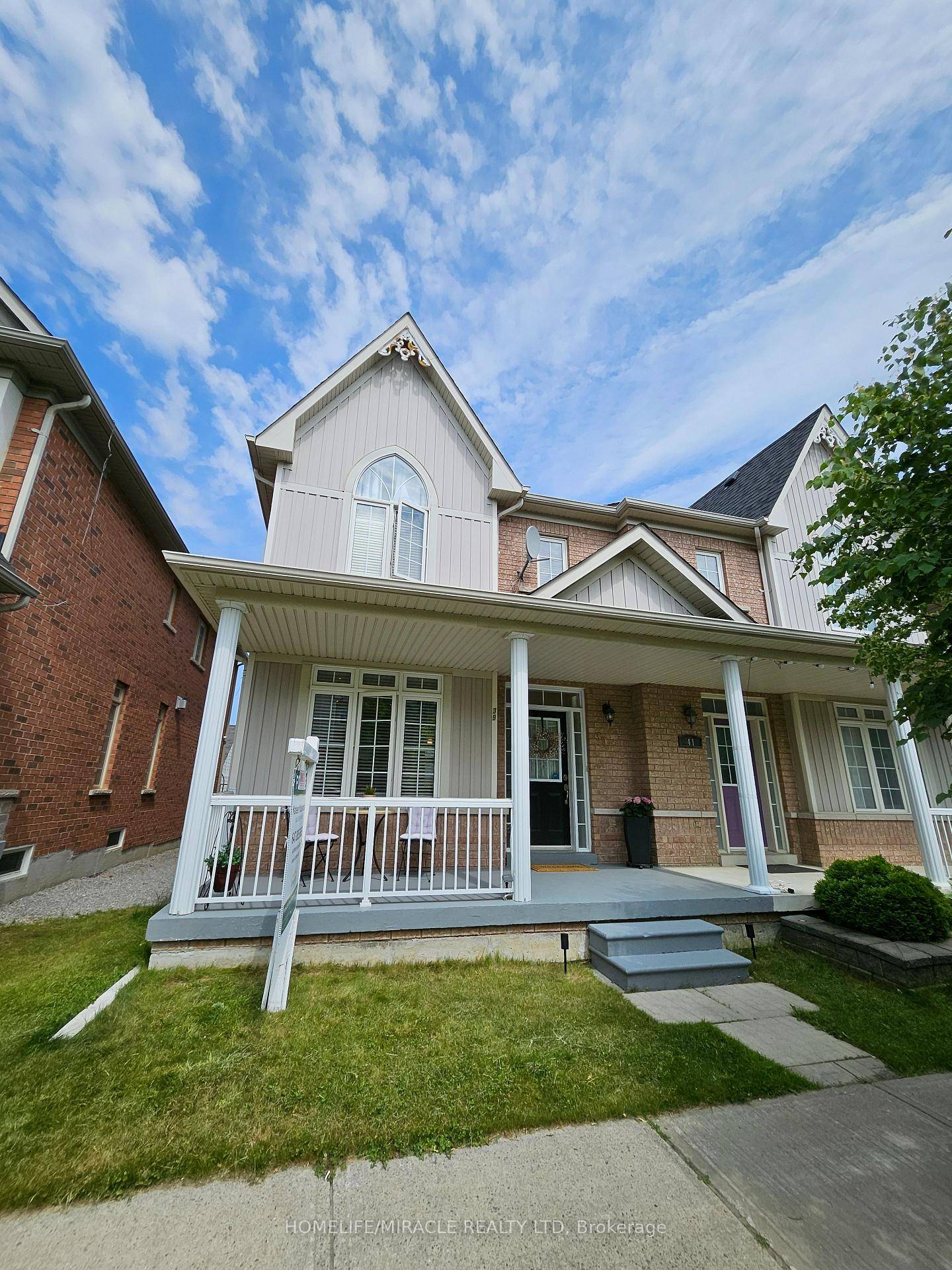 Charming Semi Detached Home in Desirable Markham Cornell Neighbourhood.
