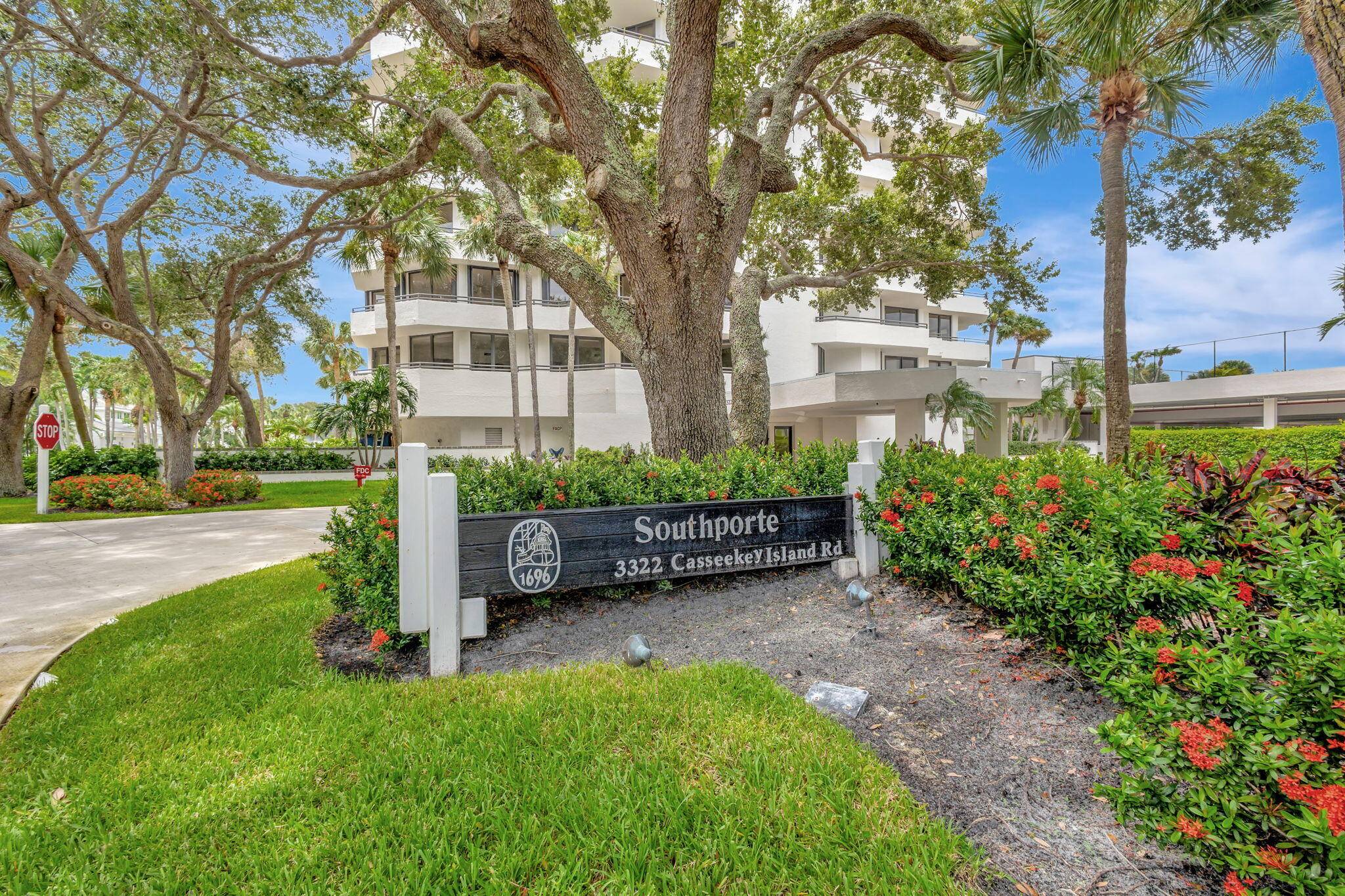 Rare opportunity to live in Southporte in Jonathans Landing overlooking the Marina.