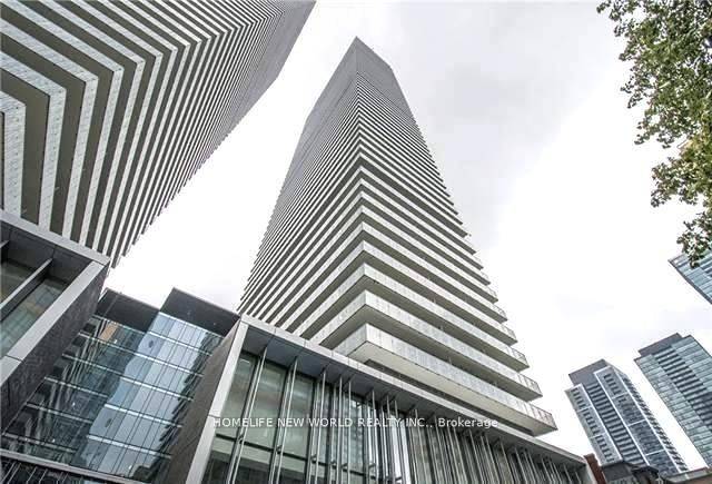 Cresford 5 Star Condo Living Casa I I Ilocated On Yonge Bloor, Steps To Subway Station, U Of T, Best Restaurants, Yorkville, Financial District.