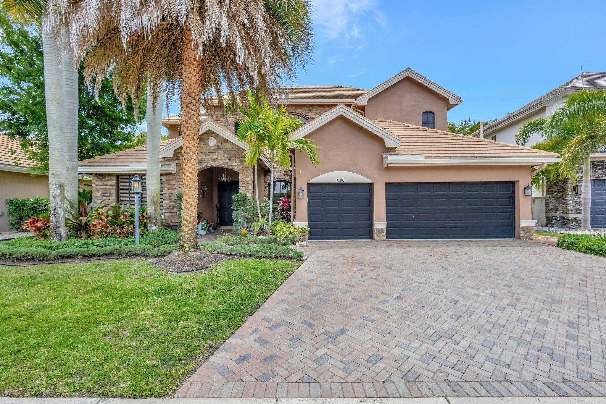 Experience luxury living in this beautifully maintained 5 bedroom, 5.