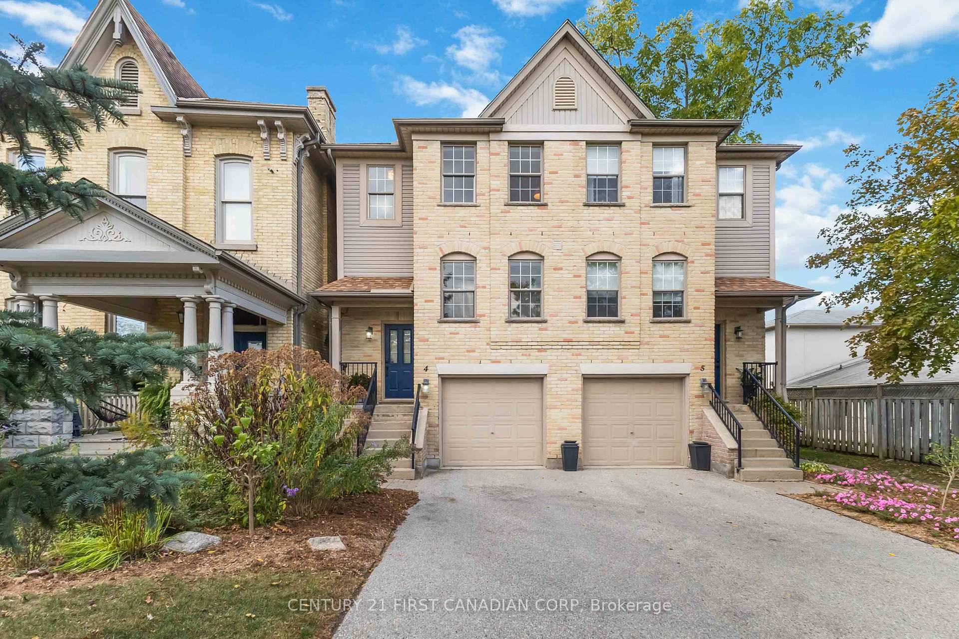 Located in the sought after Woodfield district, this townhouse condo is a must see.