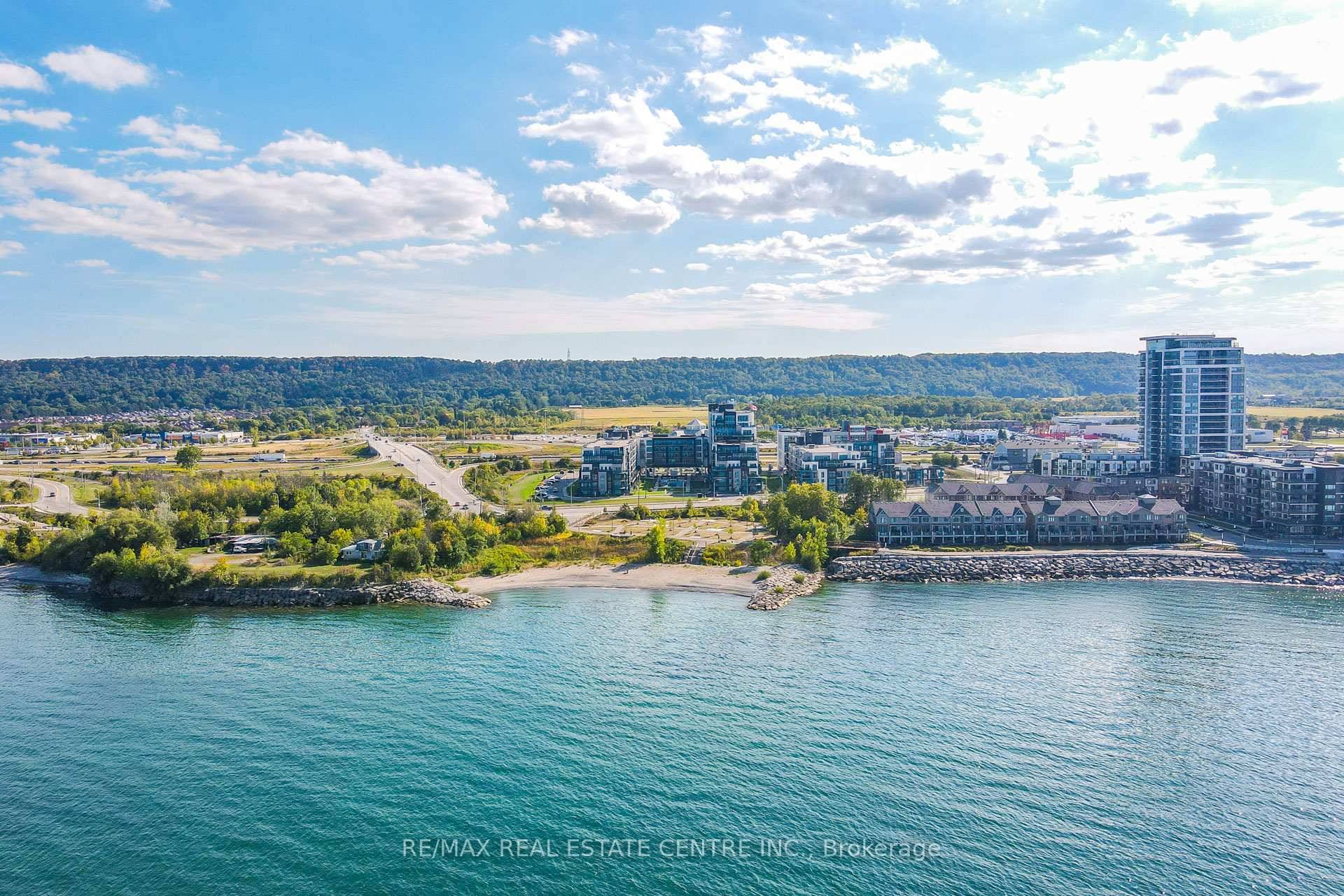 Welcome to AquaBlu Condos at 16 Concord Place in Grimsby on the Lake !