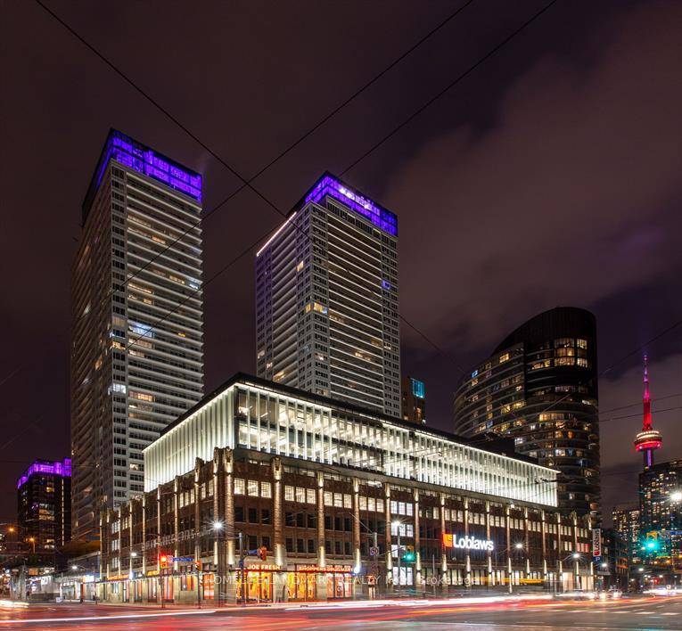 The Lakefront Is One Of The Most Luxurious Buildings At Downtown Toronto.