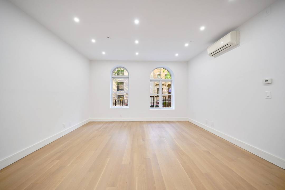 Welcome to unit 1A, this Mint Condition Charming Duplex 1 or 2 bedroom unit is located just North of Strivers Row in a reimagined pre war masterpiece.