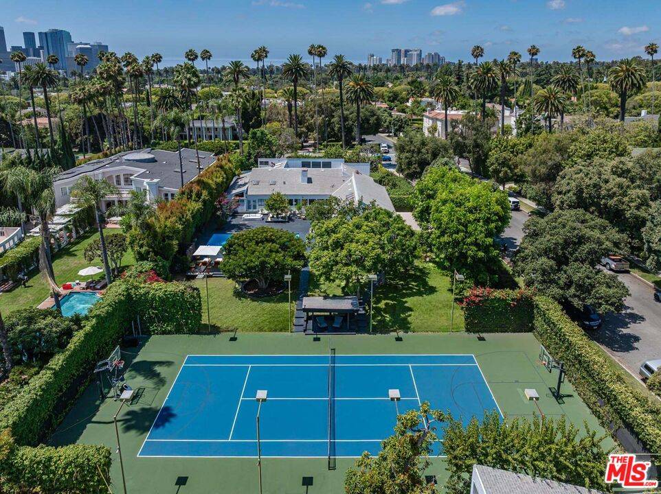 624 N Beverly Dr 7BR Beverly Hills Post Office | B.H.P.O. La