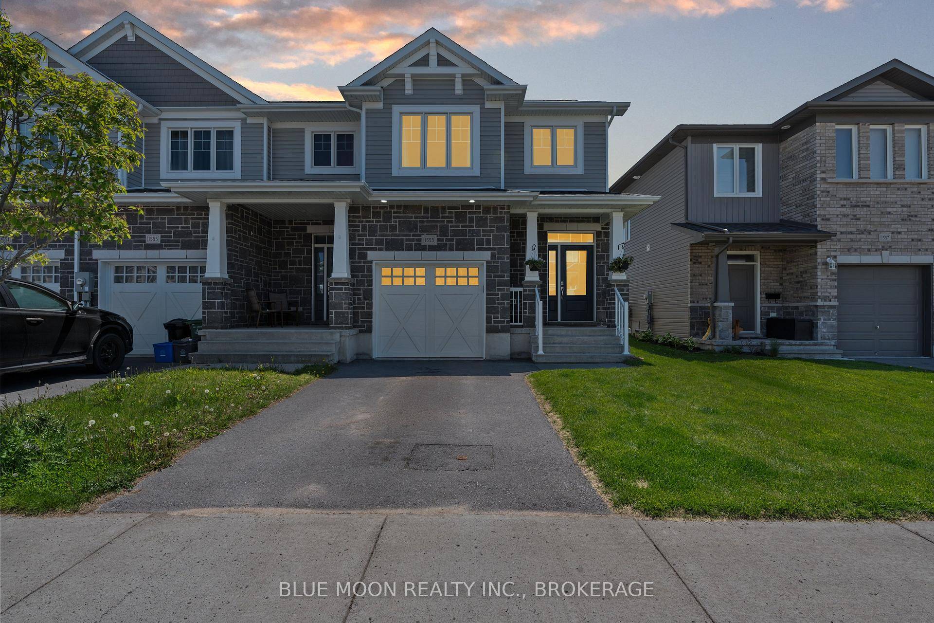 Step into your ideal home an impeccably cared for corner unit that blends style and comfort in a peaceful neighborhood.