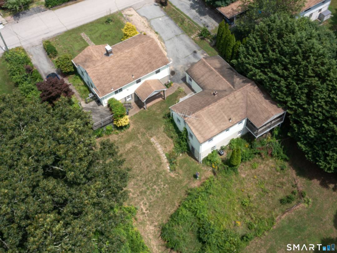 Welcome to 32 Cedar Lane in Uncasville.