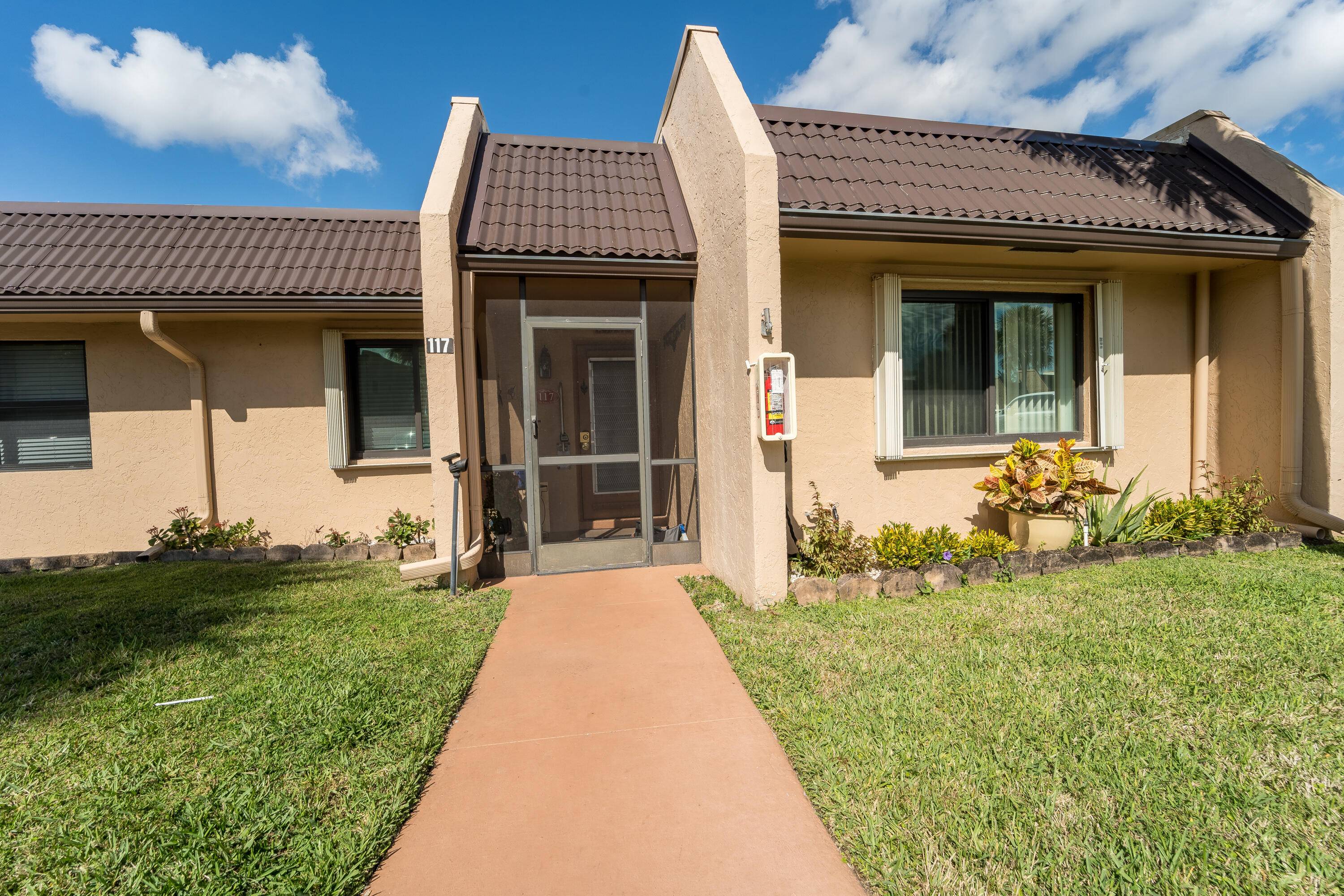 Priced to sell ! This updated 2 bedroom home has a newer kitchen with upgraded counter tops and cabinets, fresh paint, and impact windows !