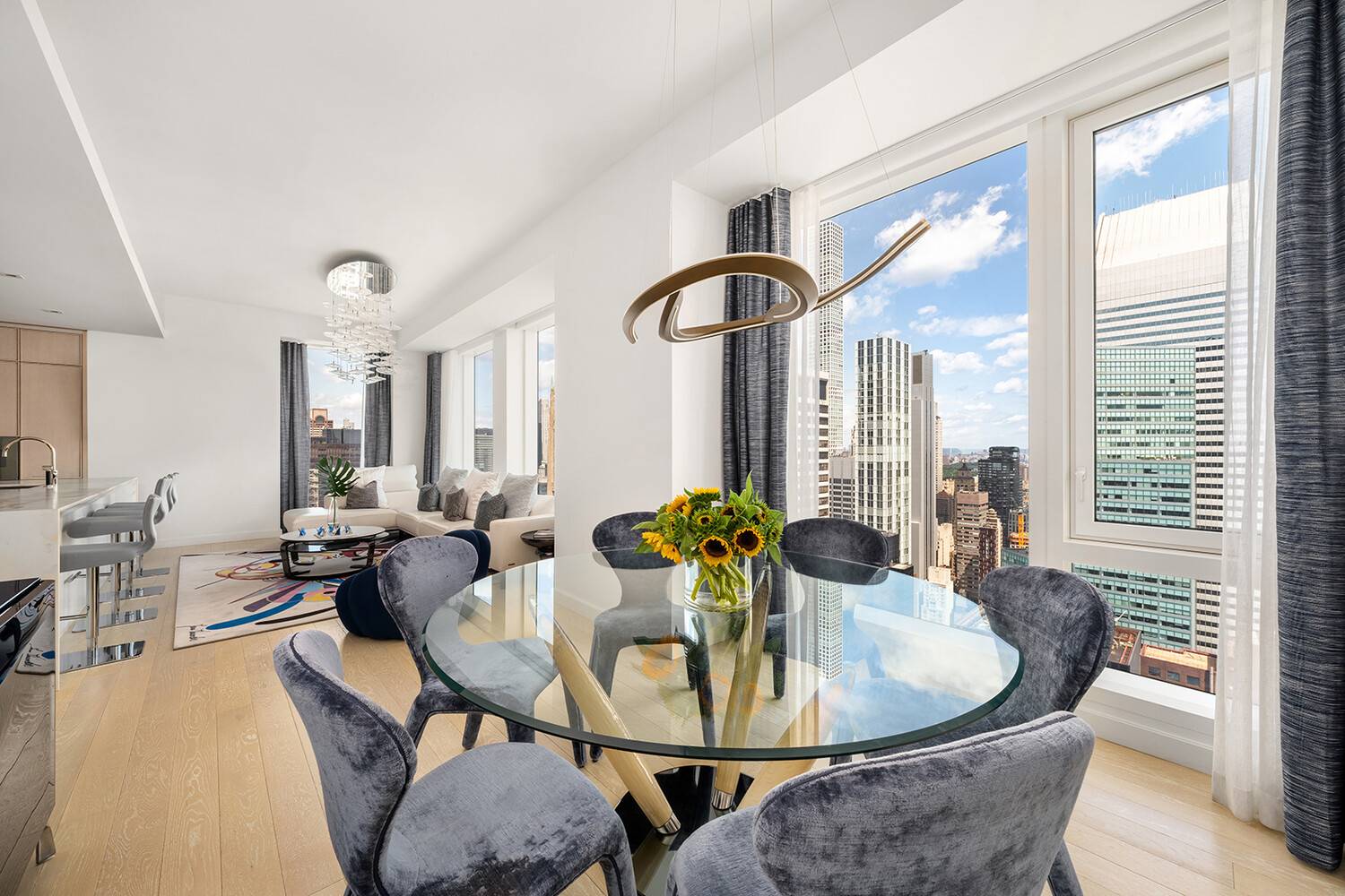 Best 2 bedroom condo deal with amazing views and coveted Parking Space !
