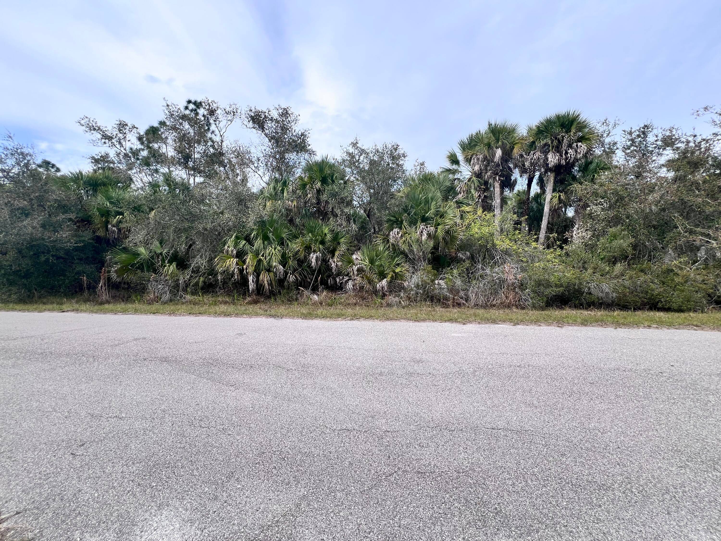 OWNER FINANCIAL AVAILABLE !