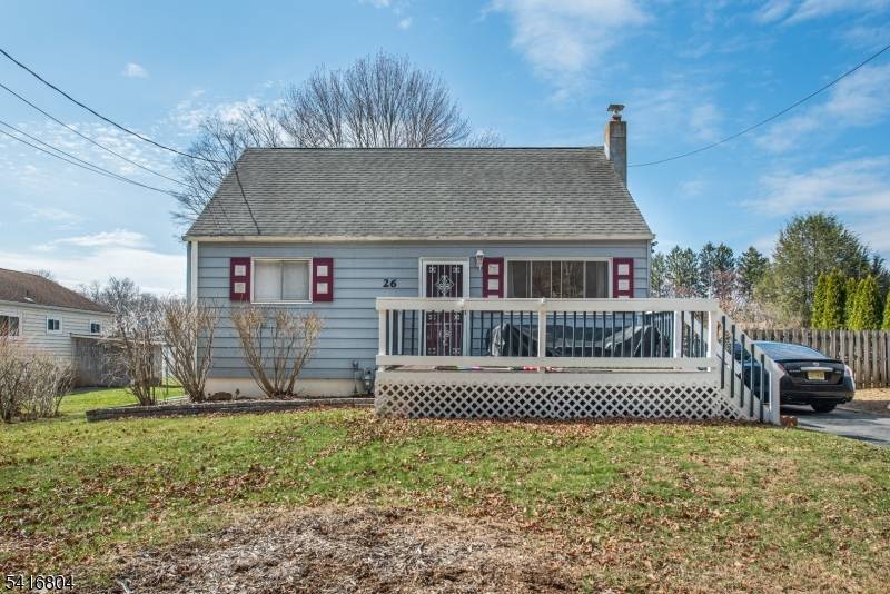 Lovely setting and perfectly located on a quiet RD Across from a wooded lot used for hiking.