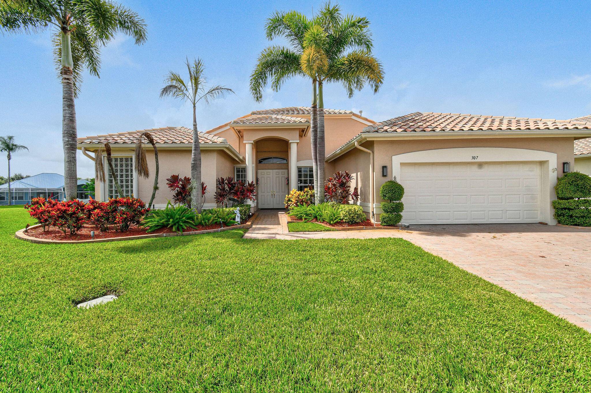 Welcome home to the merlot model with updated kitchen and bathrooms on a cul de sac.