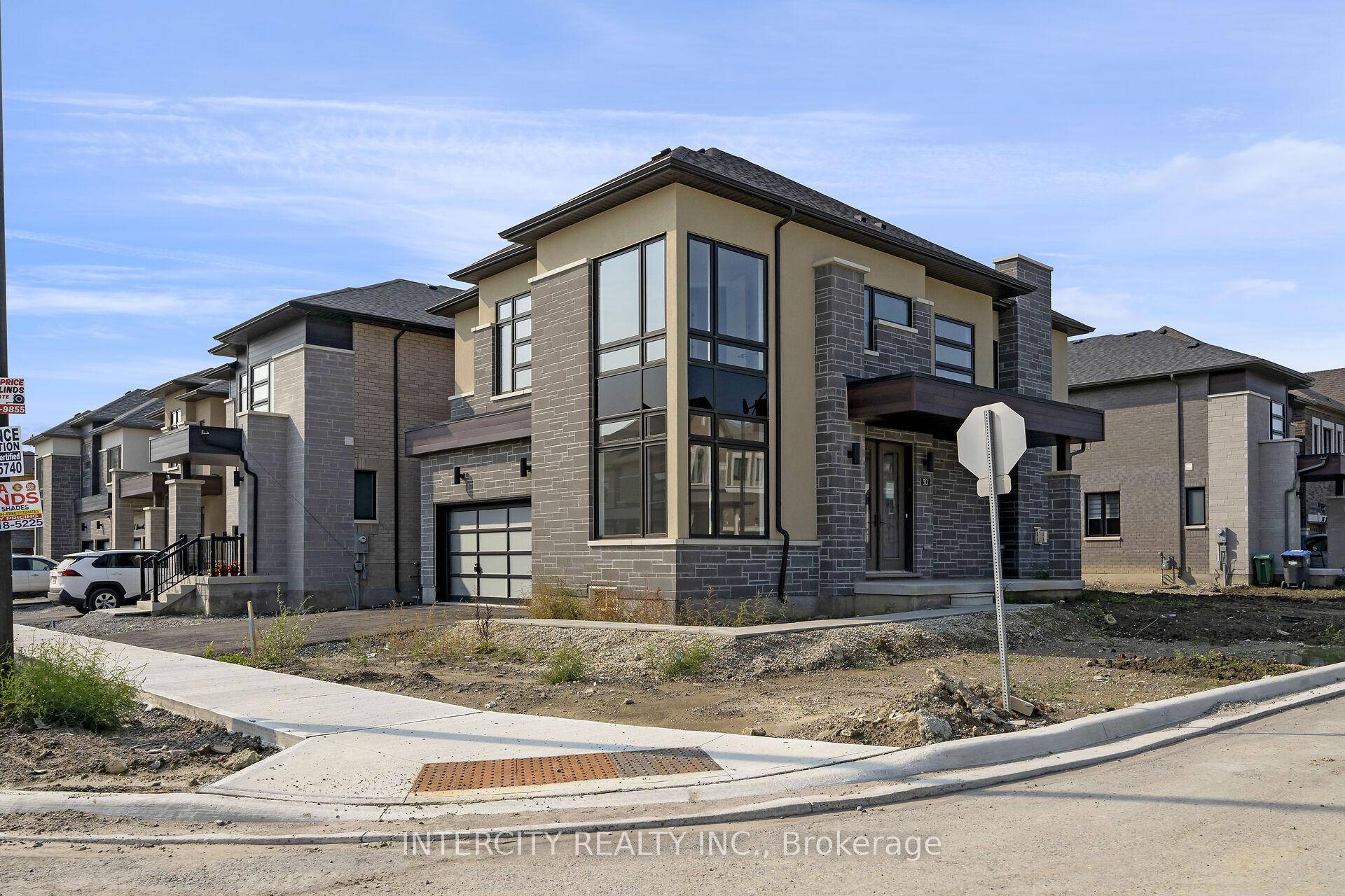 Welcome to prestige Mayfield Village !