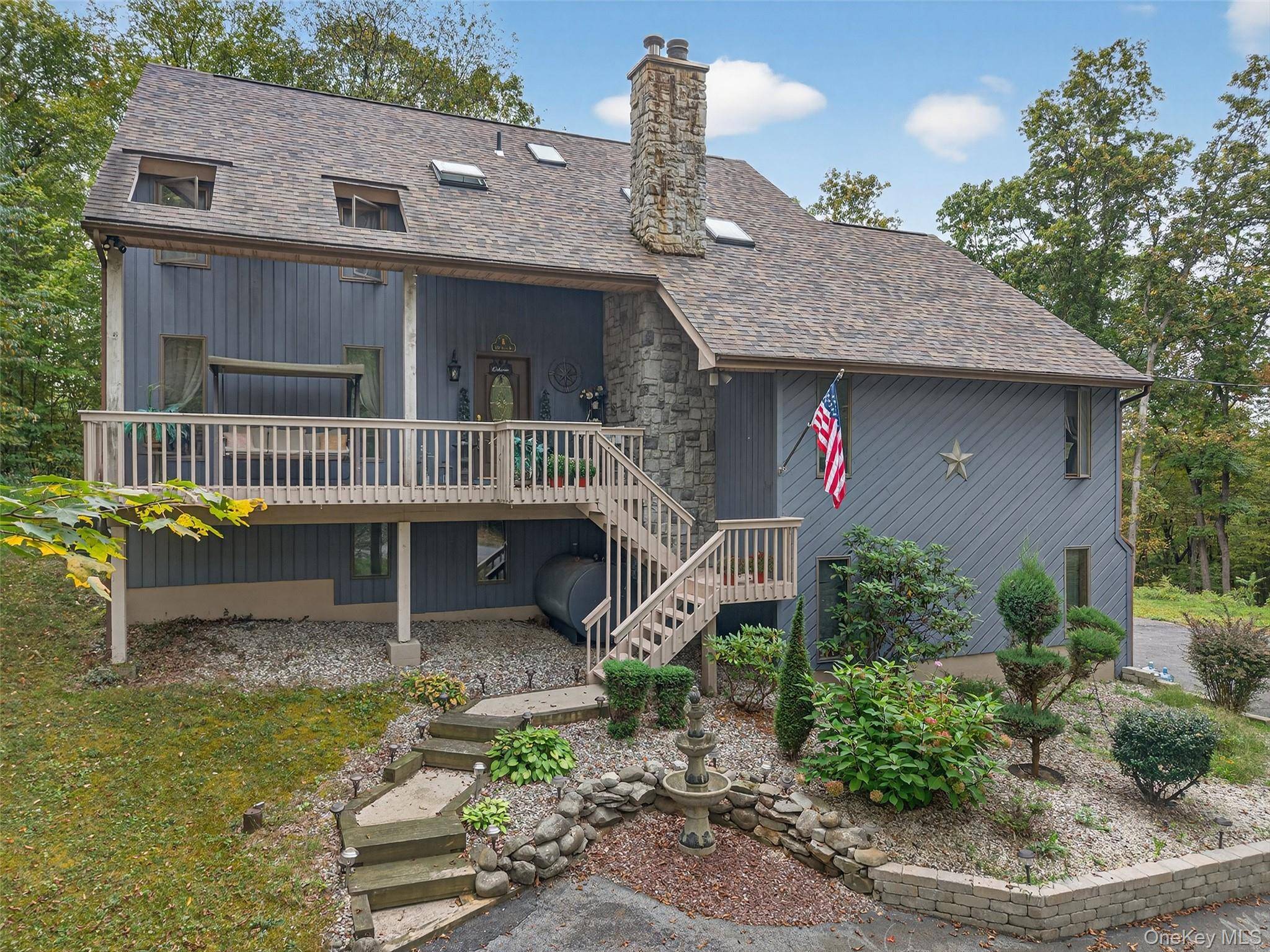 Discover this contemporary gem in Westtown, NY, located in the highly sought after Minisink School District.