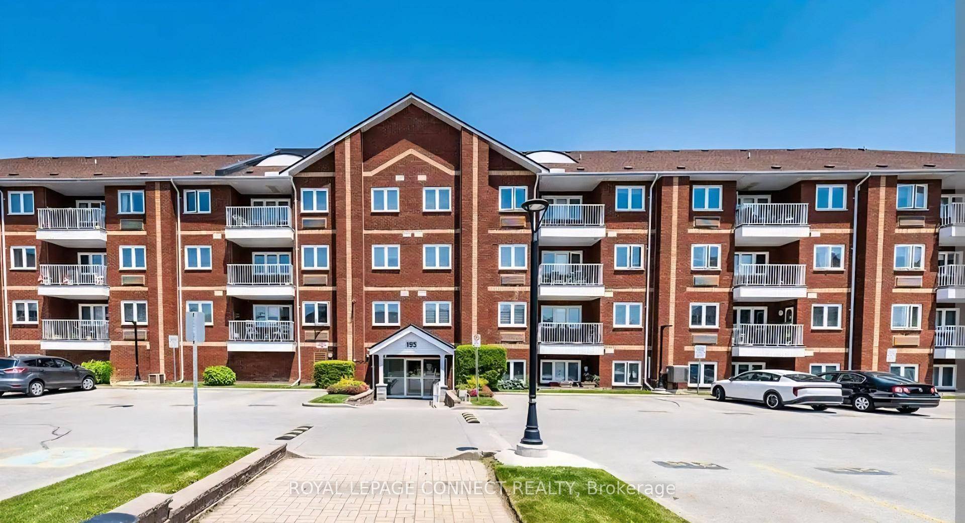 Lakeside Living In The Heart Of South Ajax !