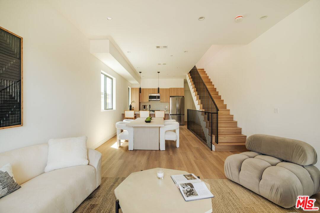 1343 S Ogden Dr 5BR La