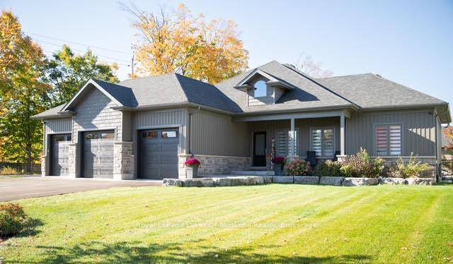 Welcome to The Meadow Acres and 21 Henry Ball Court by Jackson Developments.