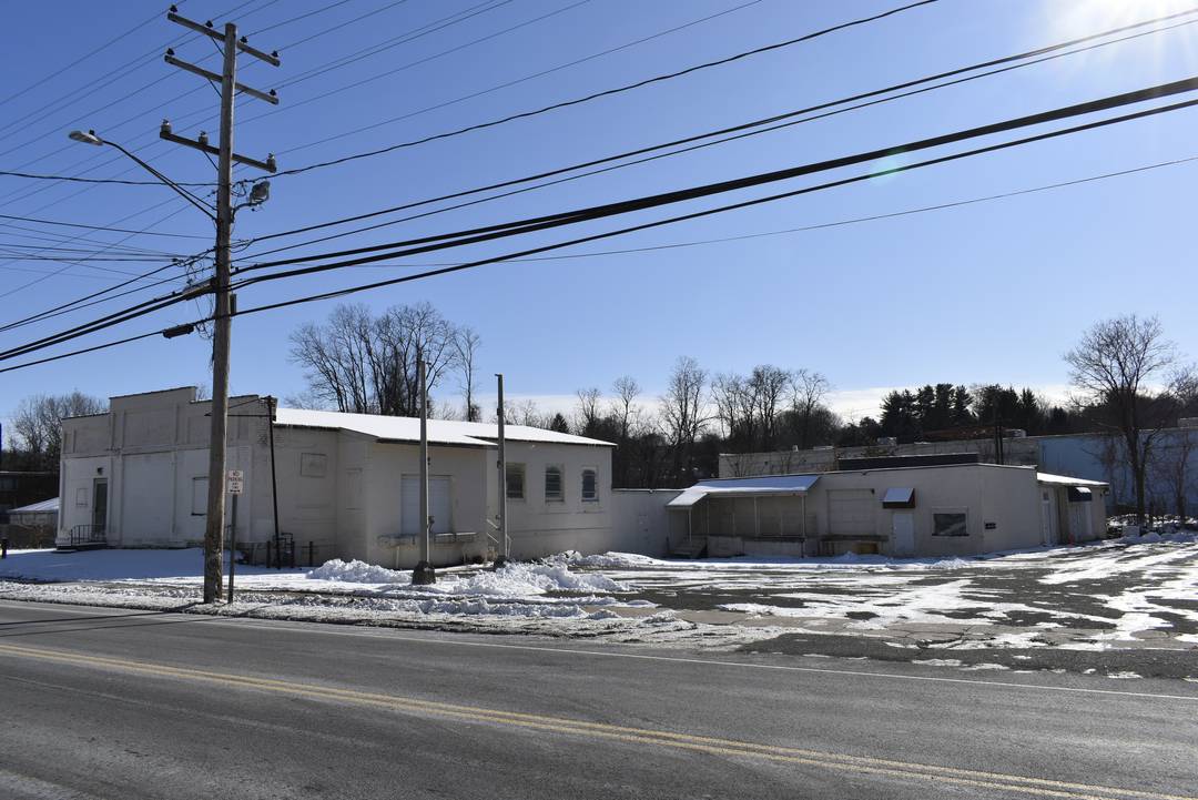 11, 010 sq. ft. commercial flex space building with potential to be subdivided into 4 economic units.