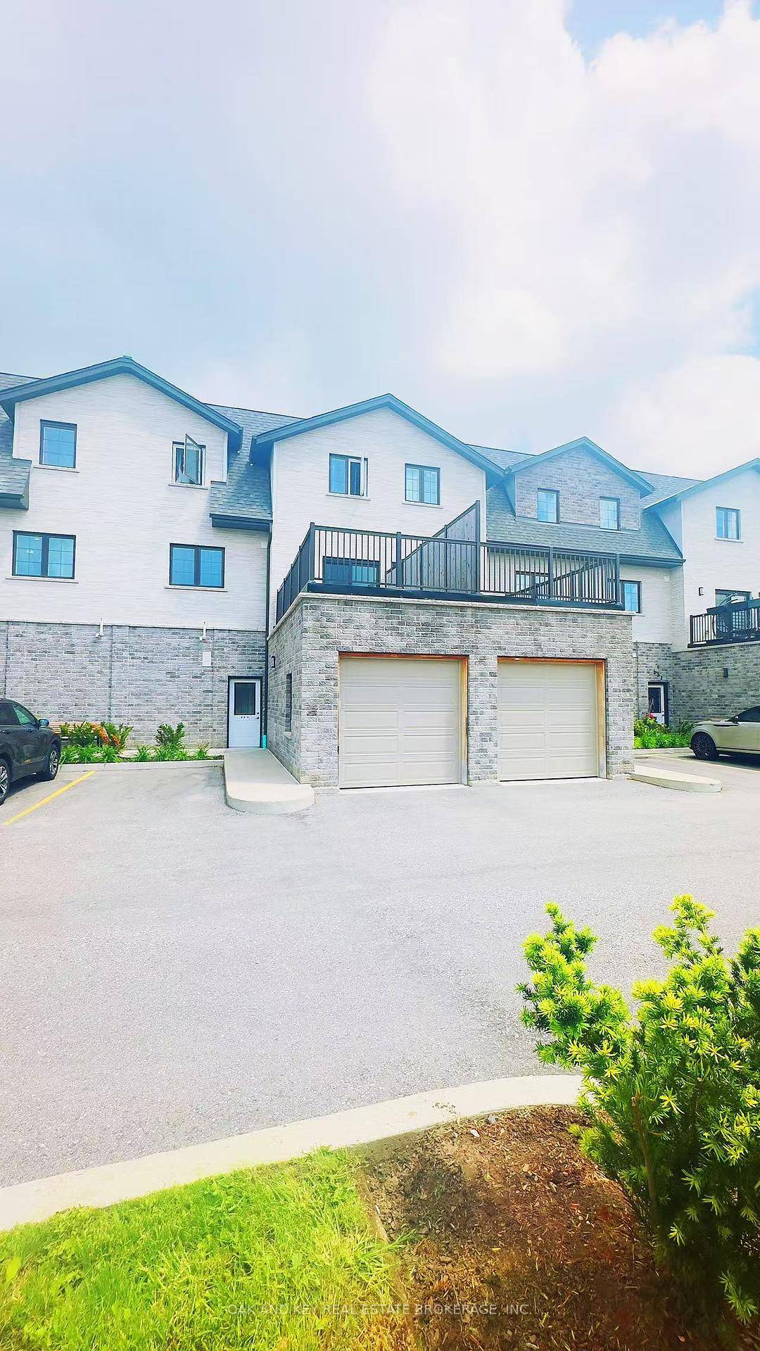 Exclusive Waterloo Townhouse Complex Is a Must See !