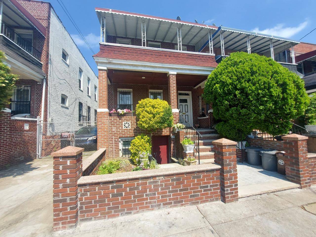 This spacious 2 family home offers a desirable 3 bedroom over 3 bedroom layout, with each unit featuring an open concept living and dining area, perfect for today s lifestyle.