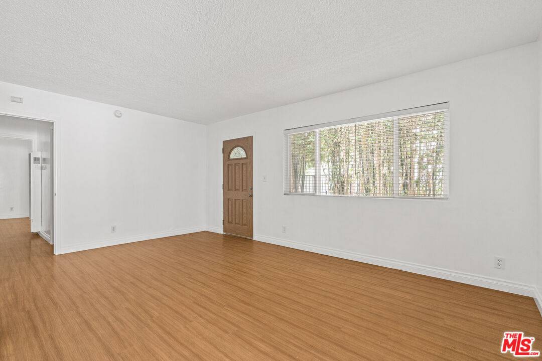 616   Vernon Ave 3BR Marina Del Rey La