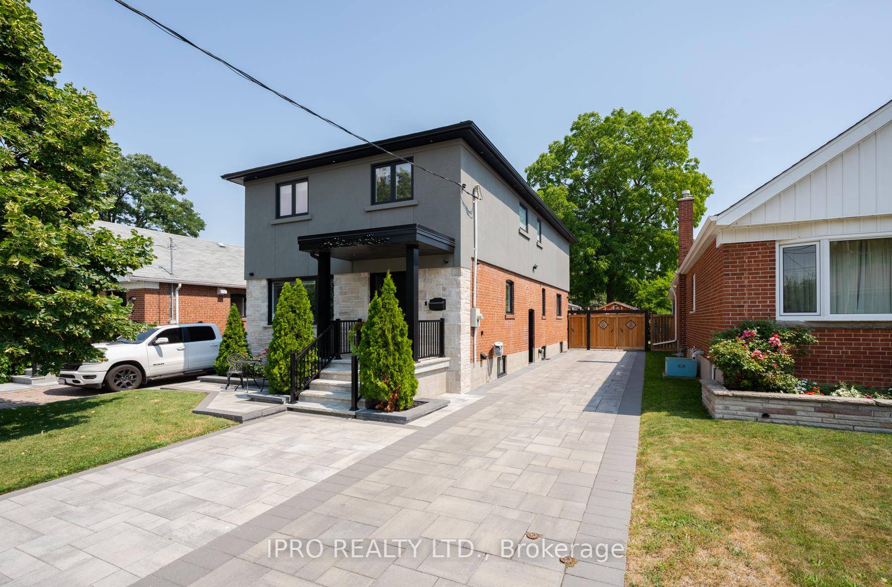 Welcome to 25 Elmont Drive !