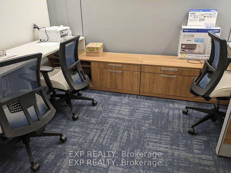 Exceptional Professional Office that must be witnessed to be appreciated !